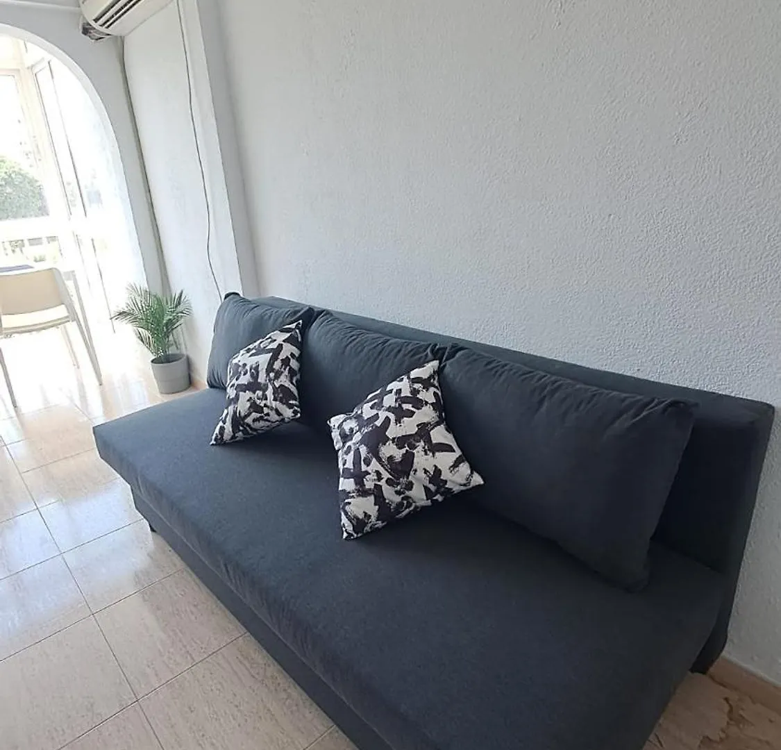 Estudio Vacacional Costa Del Sol Benalmádena 0*,  Ισπανία